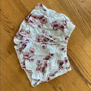 Brandy Melville shorts